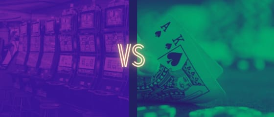 የመስመር ላይ ካሲኖ ጨዋታዎች: ቦታዎች vs Blackjack - የትኛው የተሻለ ነው?
